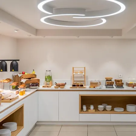 מלון Trofonios Boutique Levádeia